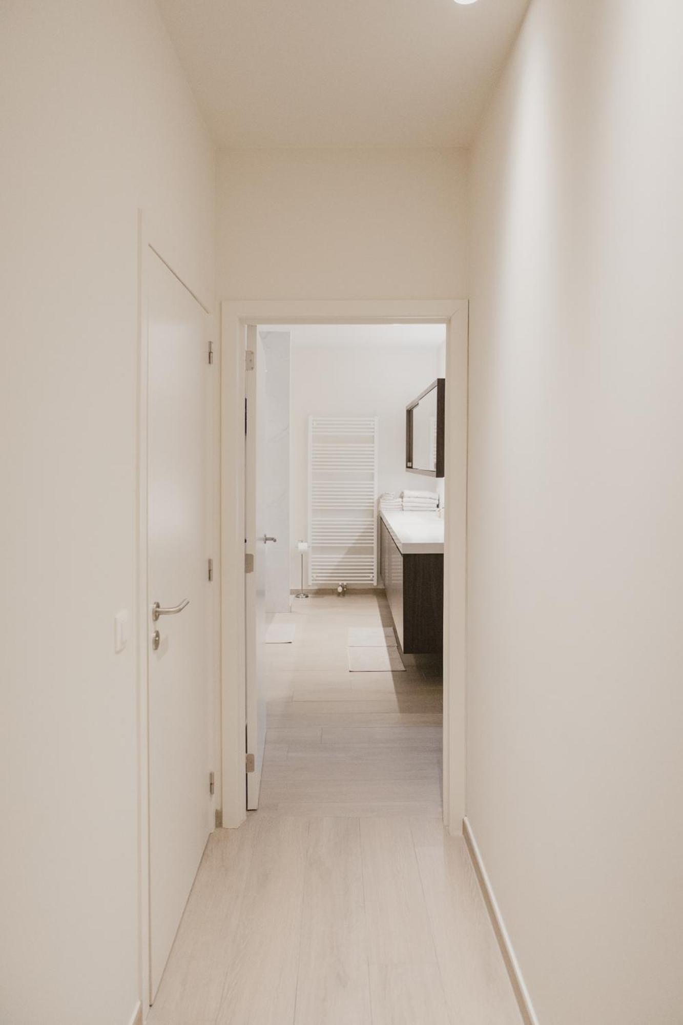 Blue Bird Residence Antwerpen Ngoại thất bức ảnh