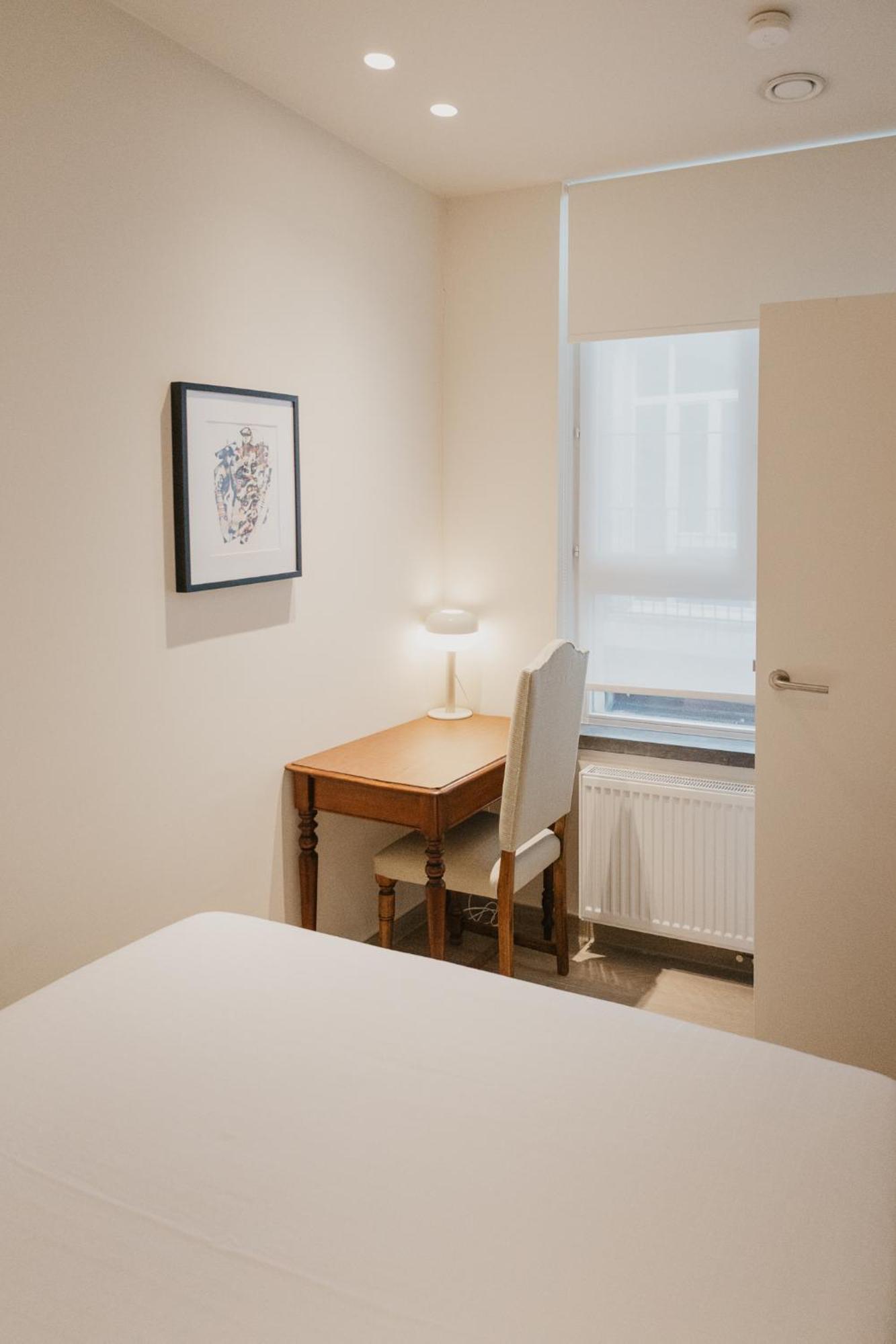 Blue Bird Residence Antwerpen Ngoại thất bức ảnh
