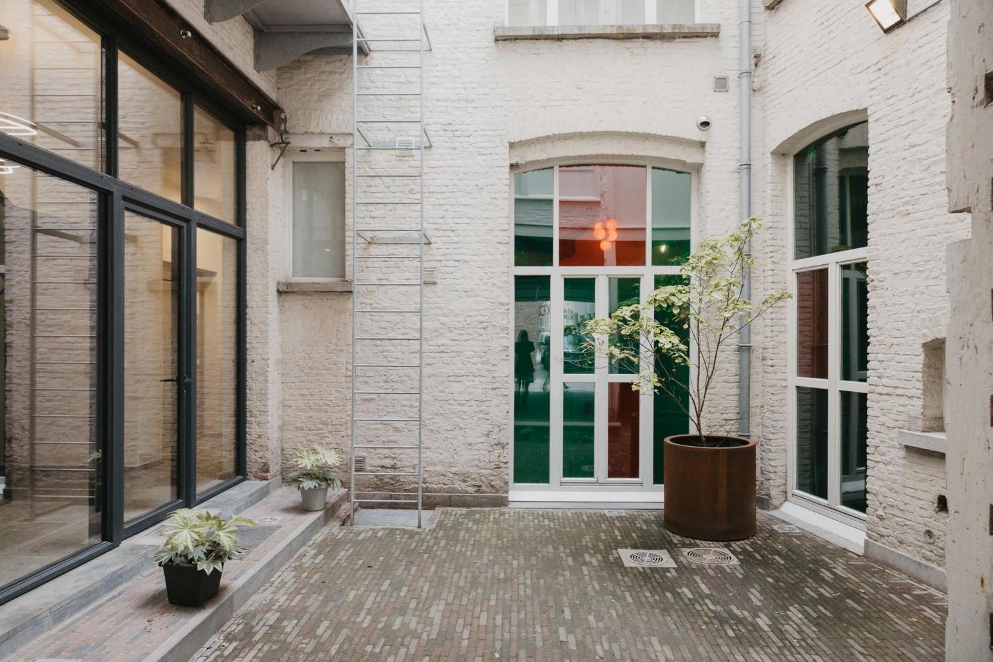 Blue Bird Residence Antwerpen Ngoại thất bức ảnh
